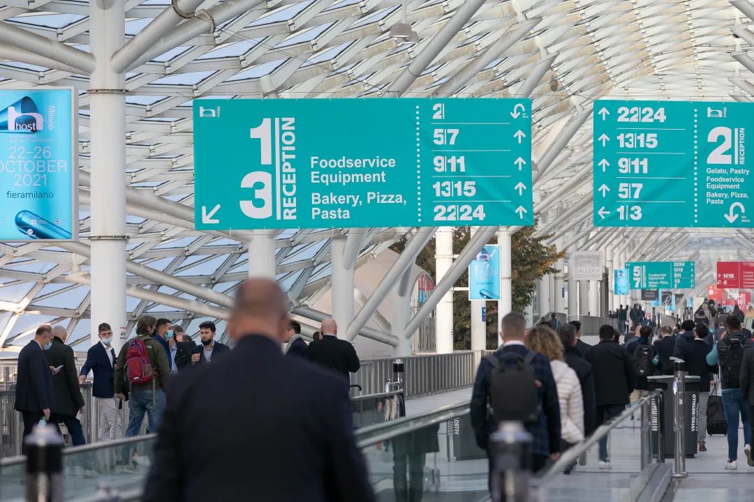 хозяин Милан